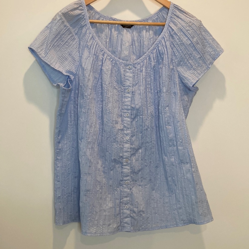 DENVER HAYES women’s blouse.